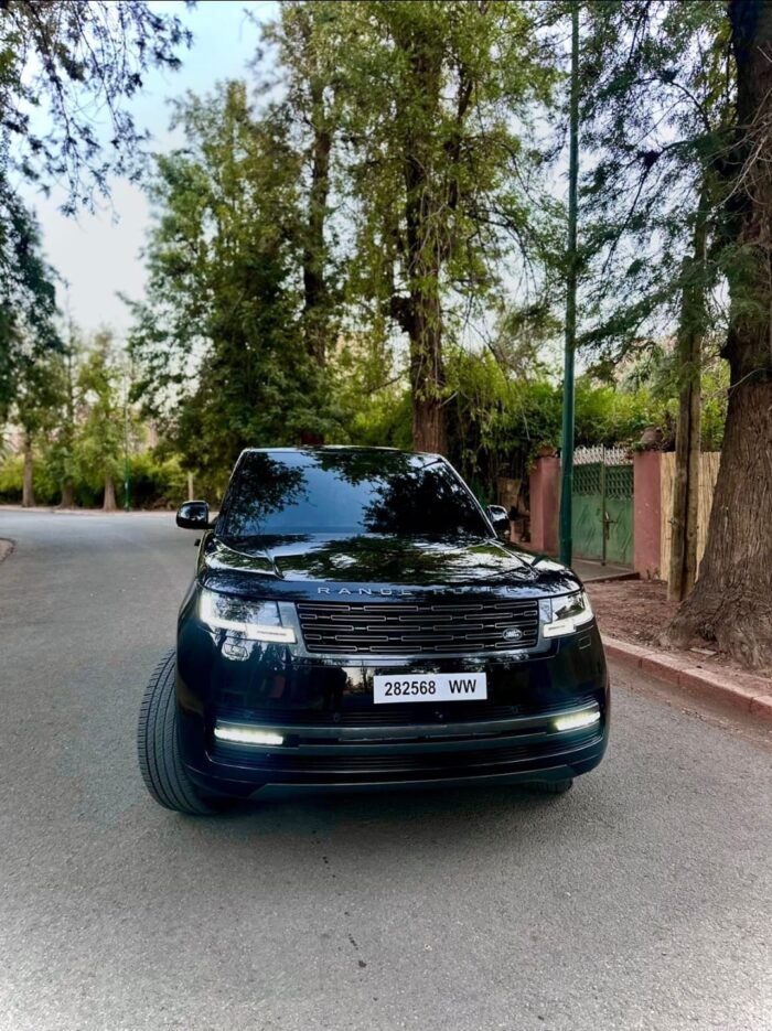 Range Rover SUV from Travaton.com